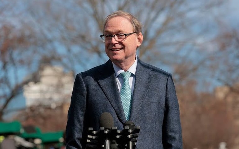 Projeto orçamentário vai injetar combustível na economia dos EUA, diz Kevin Hassett