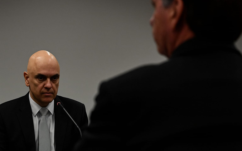 Prisão de Bolsonaro gera desconforto no STF e isola Alexandre de Moraes na Corte