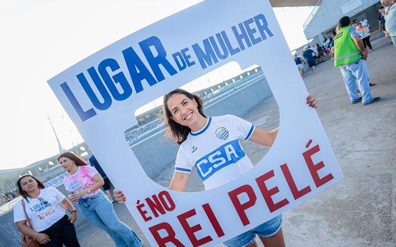 Torcedoras compram ideia e engajam na campanha “Lugar de Mulher é no Rei Pelé”