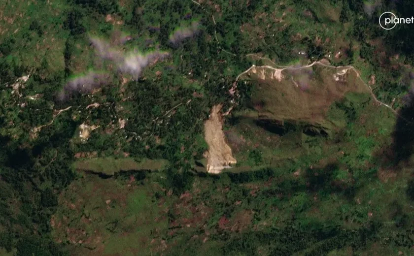 Imagens de satélite revelam tamanho do deslizamento que deixou mais de 2 mil soterrados em Papua-Nova Guiné; veja antes e depois