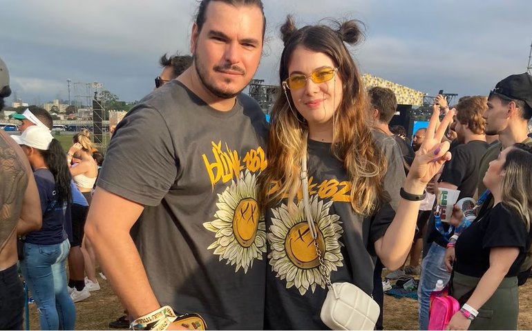 Lollapalooza 2023: fãs usam camisetas do Blink-182 em protesto