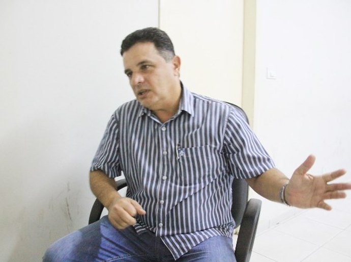 Prefeito Areski Freitas paga fevereiro e garante carnaval em União dos Palmares