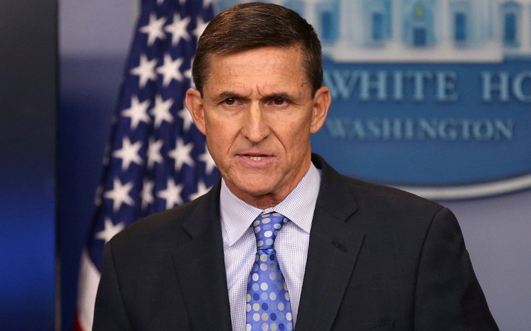 Ex-assessor de Trump deve rejeitar intimação do Senado em inquérito sobre Rússia, diz imprensa
