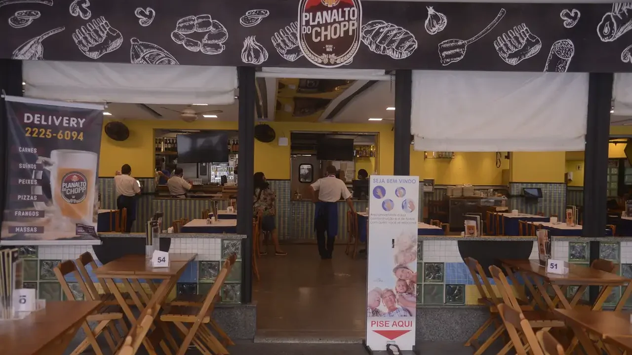 Sem Brasil, lanchonetes enfrentam preços mais altos de carne nos EUA