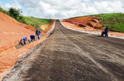 Rodovia que liga o Benedito Bentes ao aeroporto está em fase de conclusão