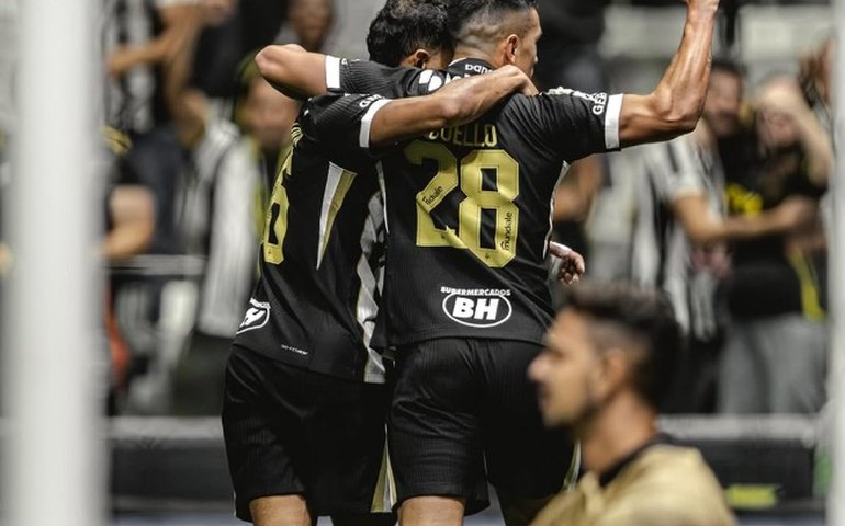 Atlético-MG vence Ceará em noite de golaços e abre vantagem na Copa do Brasil