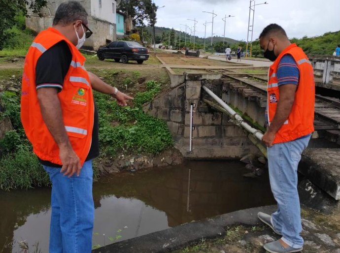 Prefeitura de Branquinha adquire pluviômetro e réguas para medir intensidade das chuvas