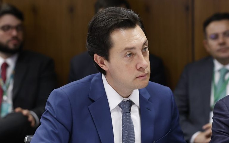 Comissão aprova outorga provisória de táxi para cônjuge ou herdeiro de taxista falecido