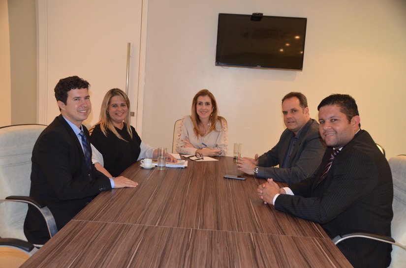 OAB e Ministério do Trabalho discutem Lei do Menor Aprendiz em Alagoas