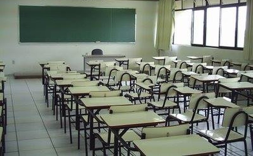 Escolas públicas de Alagoas aderem à greve nacional e paralisam atividades