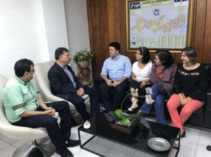 AMA e AMUPE reforçam parceria e programam evento em outubro