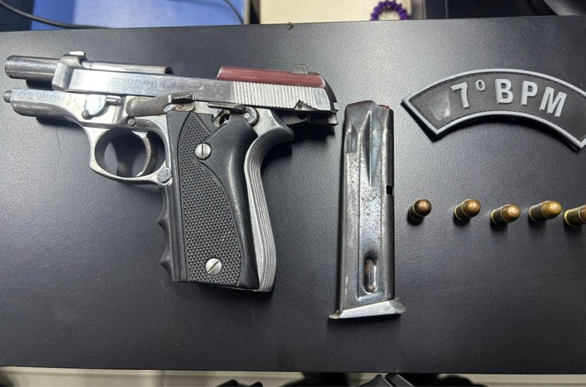 Polícia Militar apreende 28 armas de fogo e mais de 25 kg de drogas