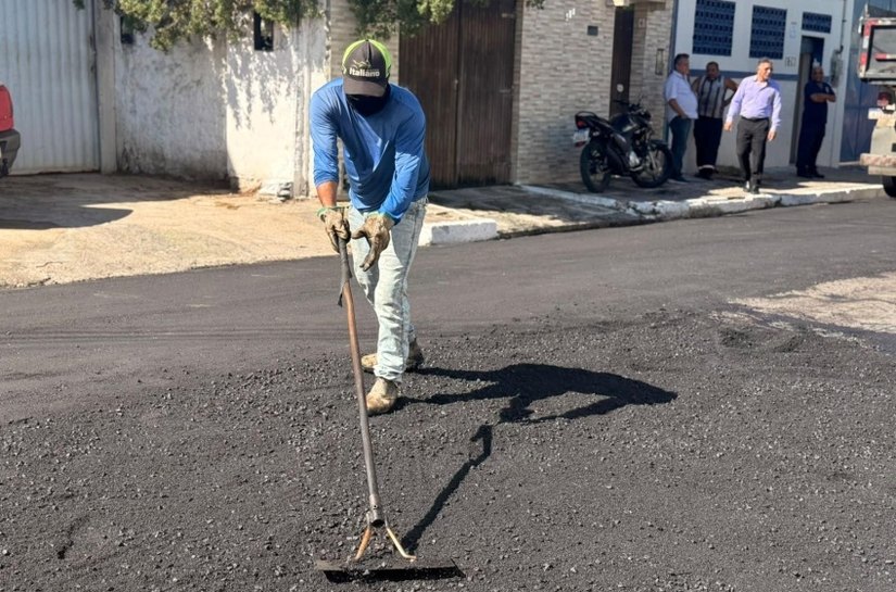 Infraestrutura recupera asfalto e reforça segurança viária em Maceió