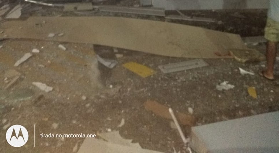 explosões em Carira