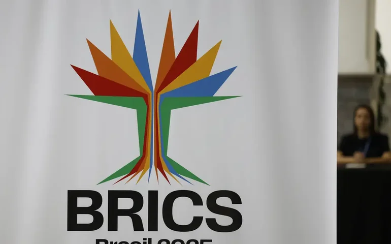 Brics Brasil: Comunicado pode ser divulgado já no domingo (6), após 1ª reunião de membros
