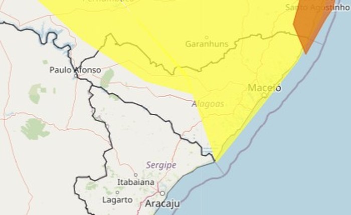 Inmet alerta para chuvas intensas em 82 cidades de AL nesta terça