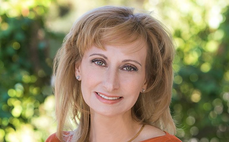 Brasileira da Nasa fala dos desafios da volta do homem à Lua