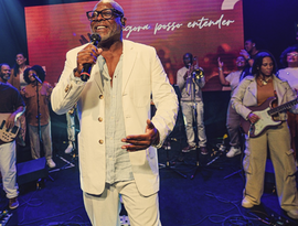 Kleber Lucas apresenta álbum com foco “no Brasil laico”