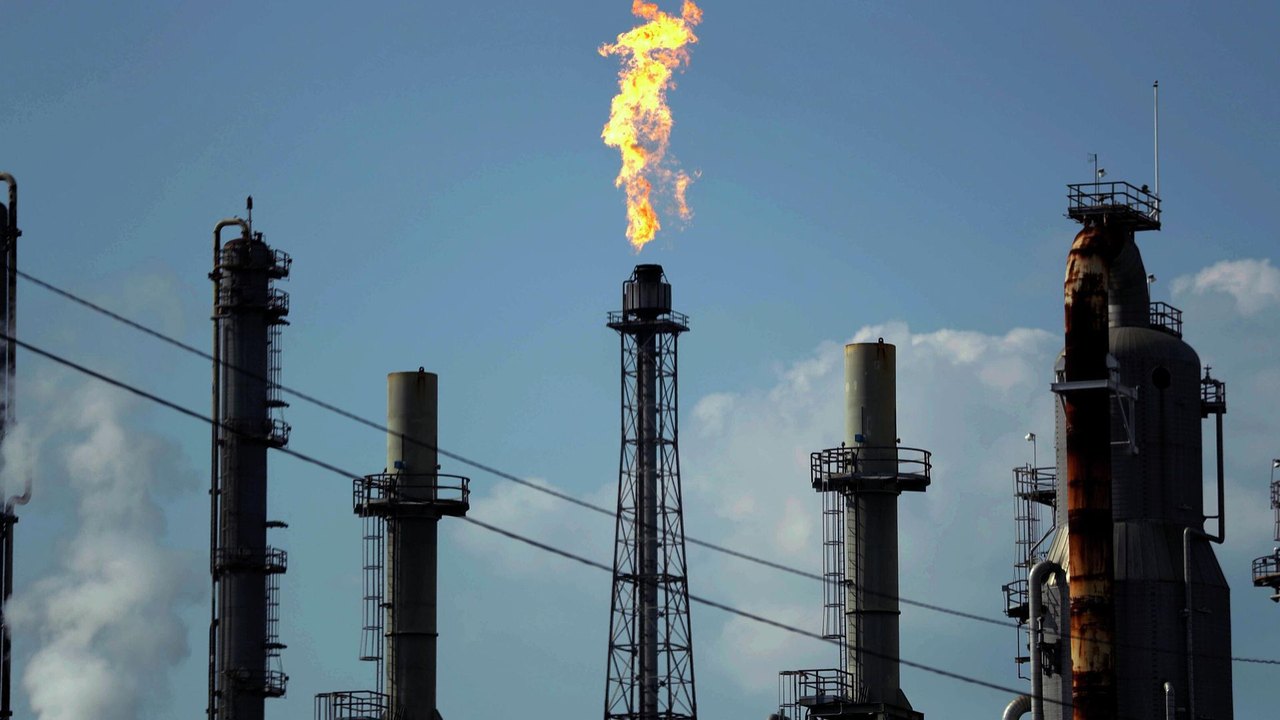 Reserva estratégica de petróleo dos EUA cai ao seu nível mais baixo desde 1983