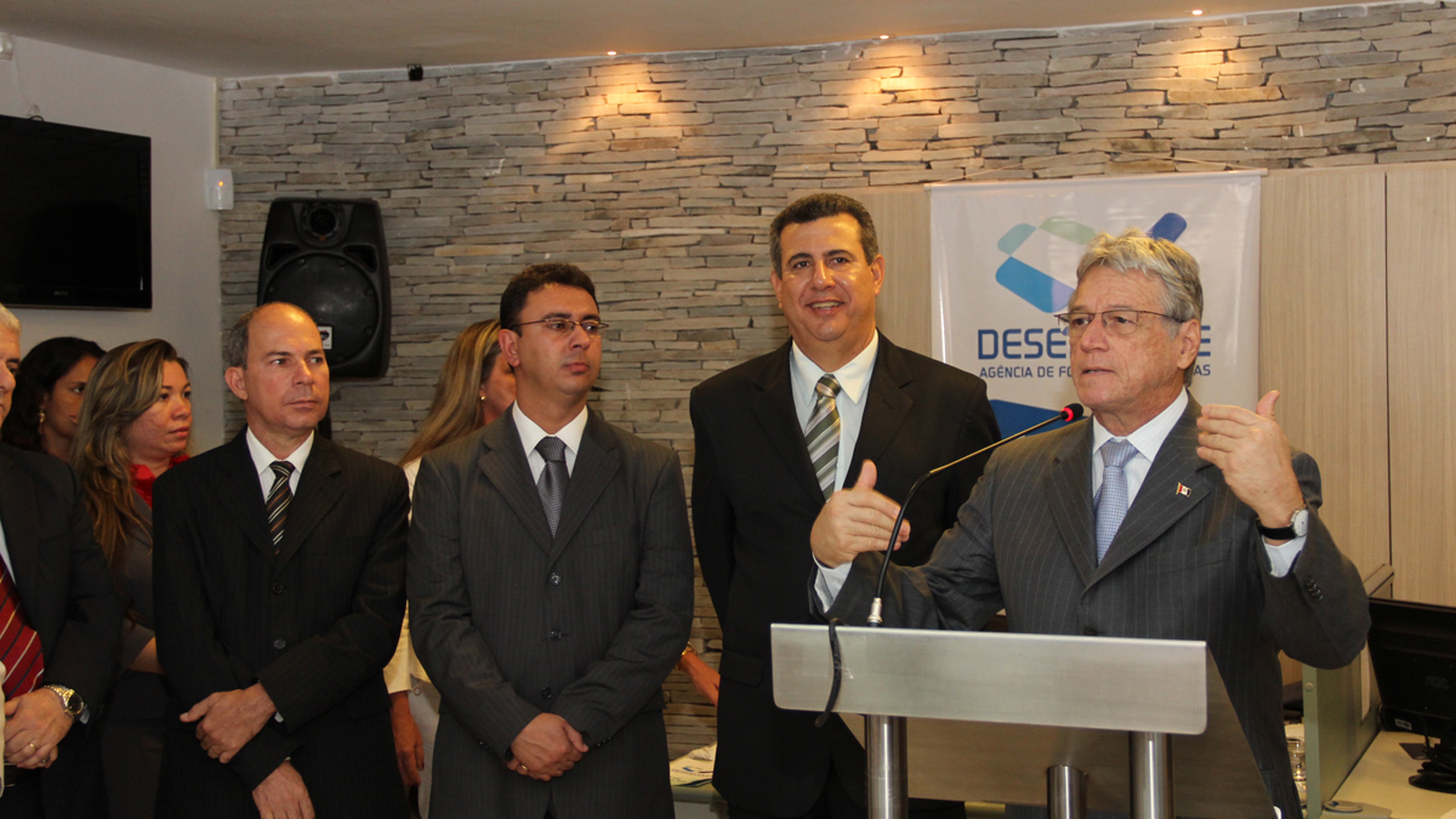 02-09-2011 Teotonio Inauguraçao da AFAL (AC) (4).jpg