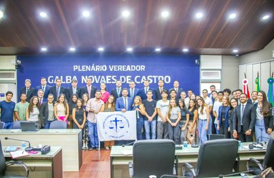 Circuito Câmara: Estudantes de Direito da Ufal conhecem funcionamento do Legislativo e iniciativas parlamentares