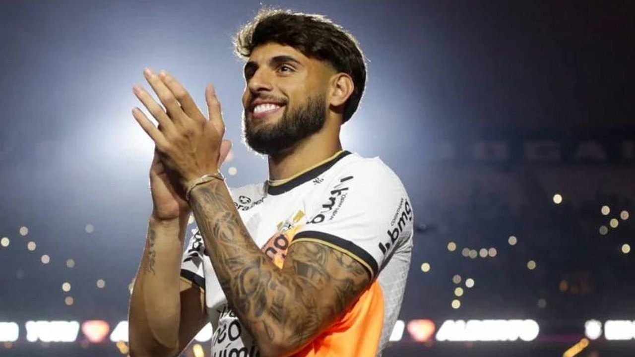 Corinthians apresenta Yuri Alberto à torcida em treino aberto e festa em Itaquera