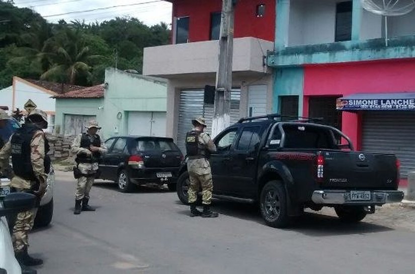 Forças policiais fazem saturação em Mata Grande