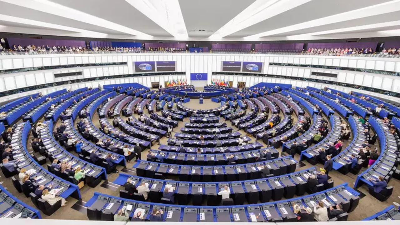 Comitê europeu visitará China na próxima semana em meio a atritos comerciais e econômicos