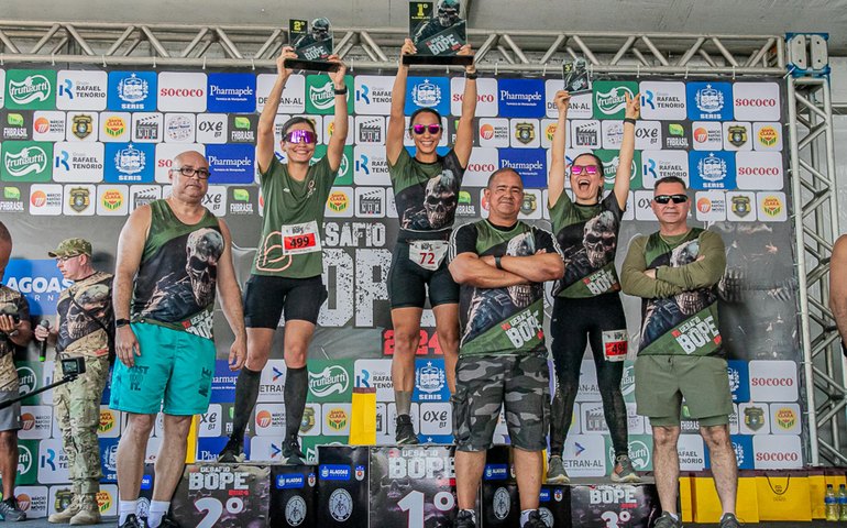 VII Desafio Bope reúne multidão de atletas na orla de Maceió