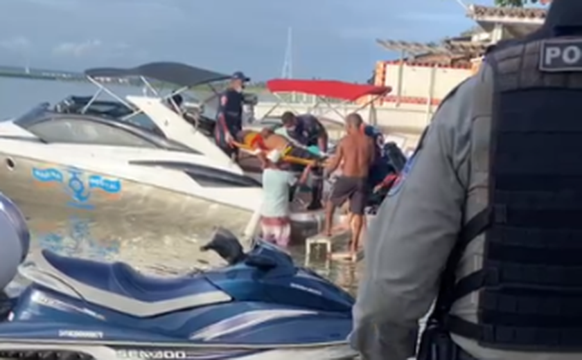Piloto de jet ski se apresenta e presta depoimento à polícia