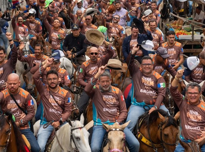 “Cavalgada é resistência cultural e homenagem ao trabalhador que sustenta o Nordeste”, diz Arthur Lira em Maribondo