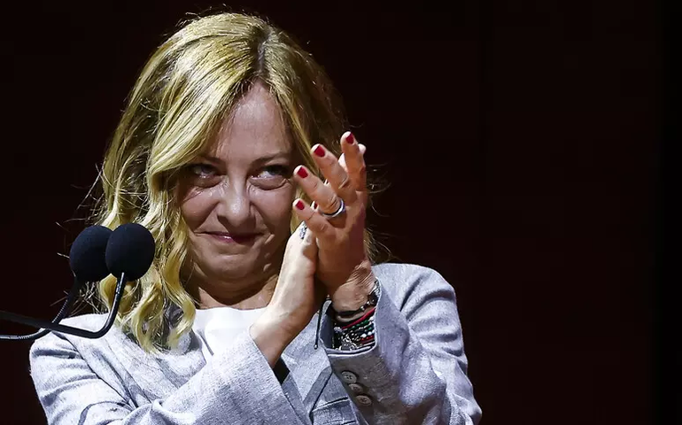 Meloni afirma que reduzir prazo de cidadania seria 'bobagem'