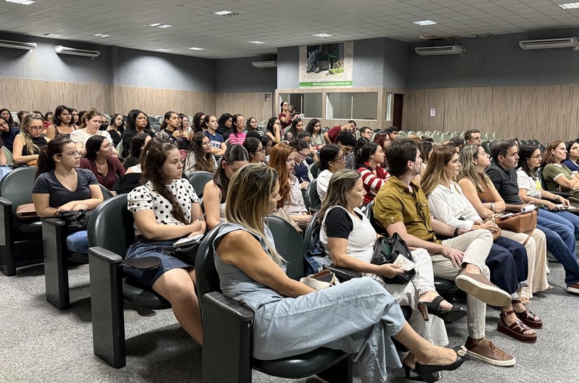 Fisioterapeutas participam de atualização sobre ventilação mecânica avançada em neonatologia e pediatria