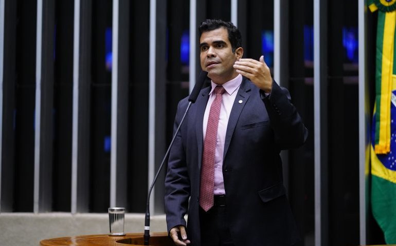 CCJ aprova projeto que cria rota de turismo em Tocantins