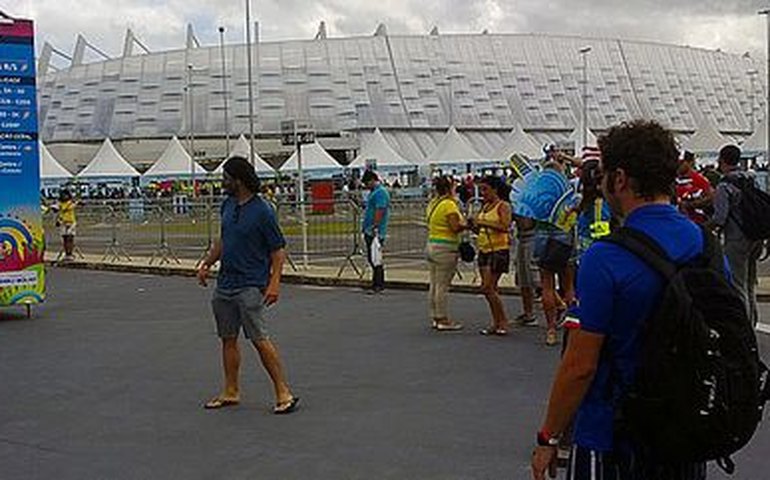 Italianos fazem ‘pelada’ curiosa antes de partida na Arena Pernambuco