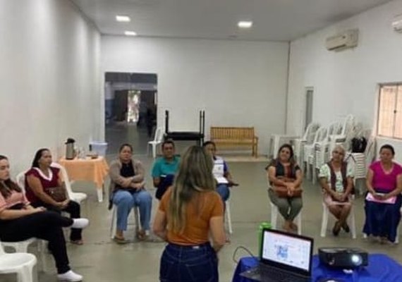 Dirigentes de escolas urbanas de Major participam de reunião sobre importância da alimentação escolar