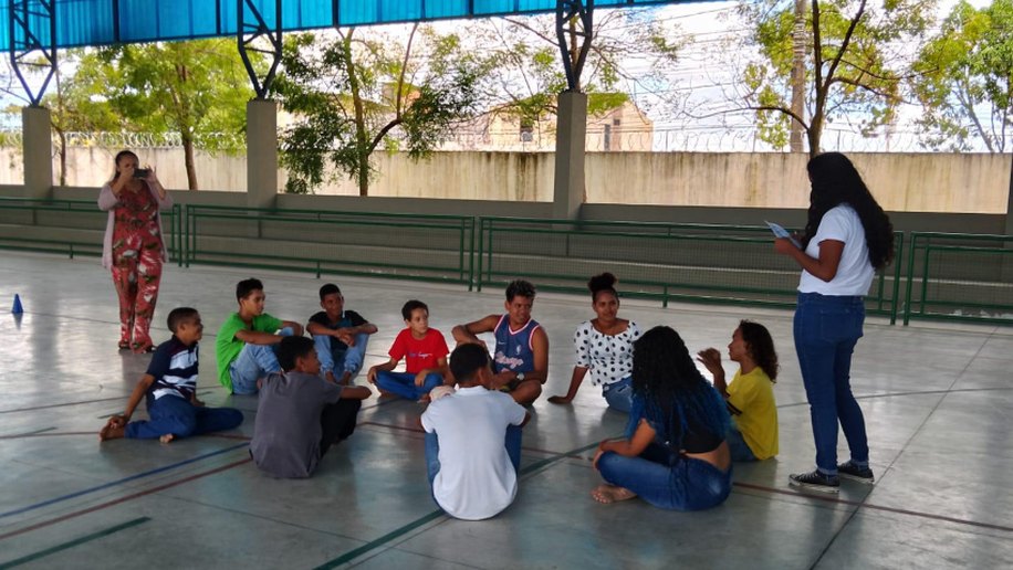 Adolescentes do Serviço de Convivência participam de ação com atividades de lazer e aprendizado
