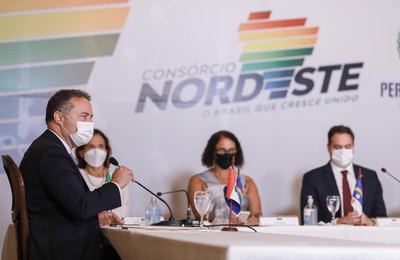 Renan Filho destaca importância do Consórcio Nordeste para os estados da região 