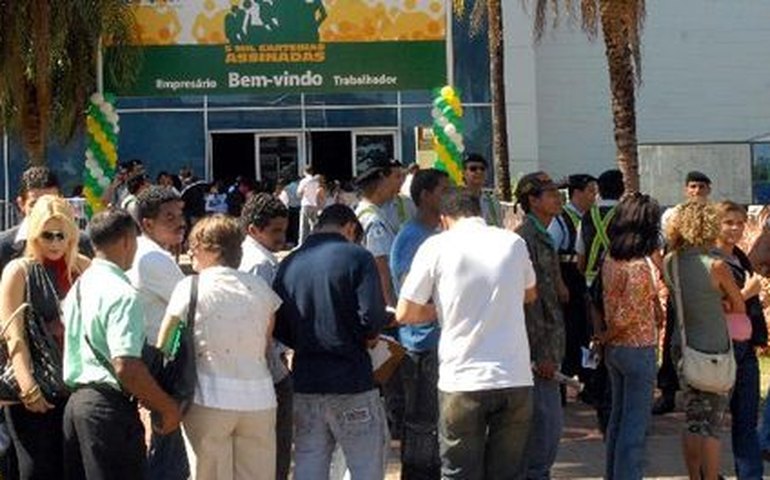 País criou mais de 29 mil vagas de trabalho formal em janeiro