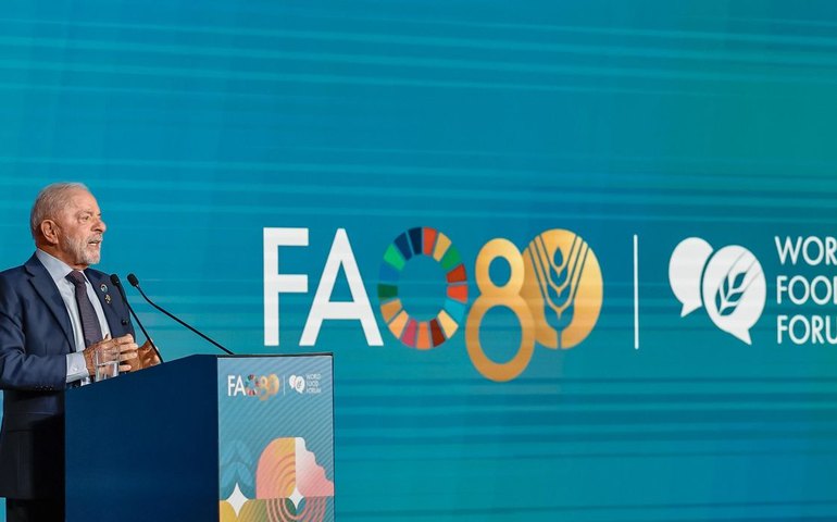 'Antes tarde do que nunca', diz Lula sobre fim do conflito em Gaza