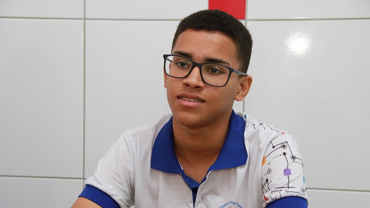 Estudante da rede estadual fala da responsabilidade de representar Alagoas como Jovem Senador