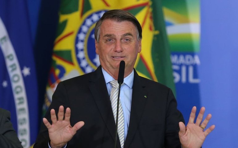 Bolsonaro depõe nesta quarta à Polícia Federal; relembre o escândalo das joias