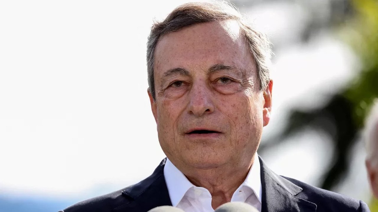 Itália: Draghi sobrevive a voto de confiança no Parlamento; futuro segue incerto