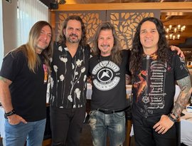 Angra anuncia retorno após hiato e confirma nova turnê; saiba mais