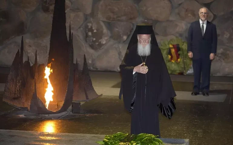 Líder ortodoxo diz que Leão XIV deve ir à Turquia em novembro