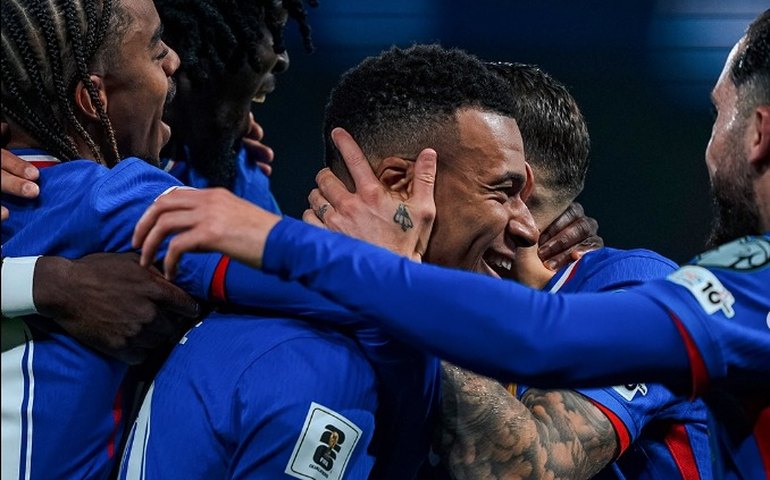 França garante vaga, Portugal tropeça com expulsão de Cristiano Ronaldo e Itália segue na luta