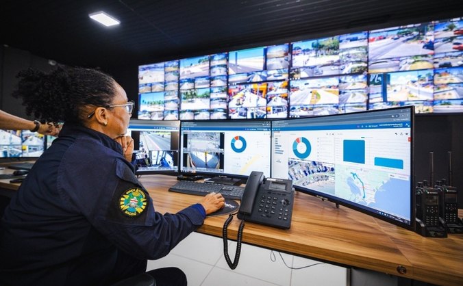 São mais de 800 agentes de segurança por noite, patrulhamento e monitoramento por câmera e drone