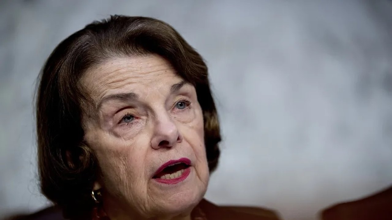 Morre senadora e líder feminista democrata Dianne Feinstein aos 90
