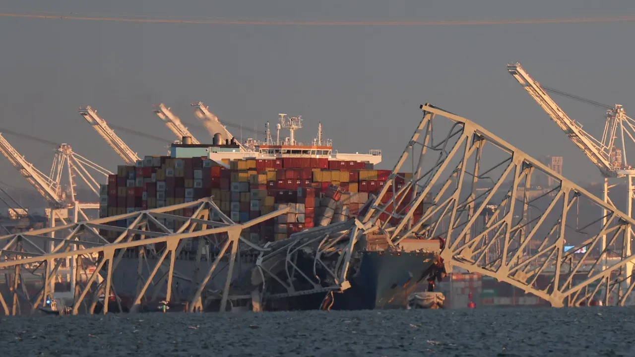 Canal de navegação de Baltimore, nos EUA, é totalmente reaberto 11 semanas após colisão de navio e queda de ponte