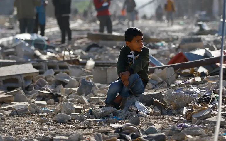 Acordo Israel-Hamas: Ajuda humanitária começa a entrar em Gaza após início do cessar-fogo temporário